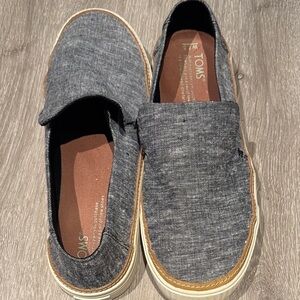 TOMS Women’s Gray Slip-On Shoes